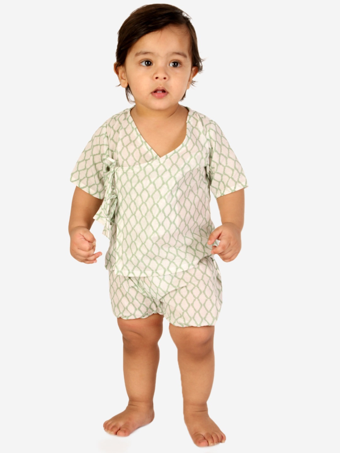 

Biglilpeople Infants Kids Printed Top with Shorts, Green