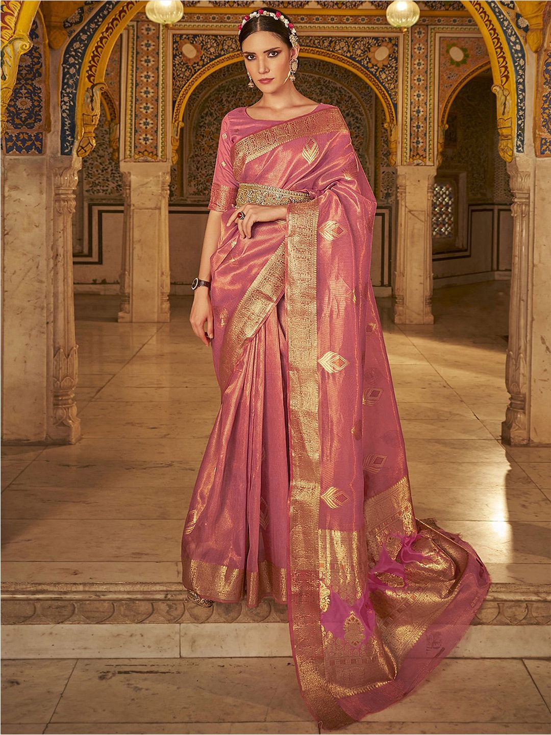 

Satrani Ethnic Motifs Woven Design Zari Silk Cotton Banarasi Saree, Pink