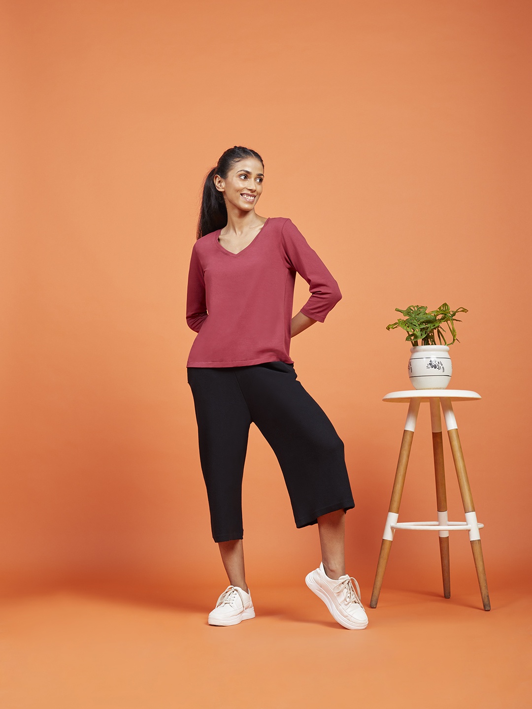 

Blissclub The Last Tee V-Neck Moisture Wicking Yoga T-shirt, Maroon