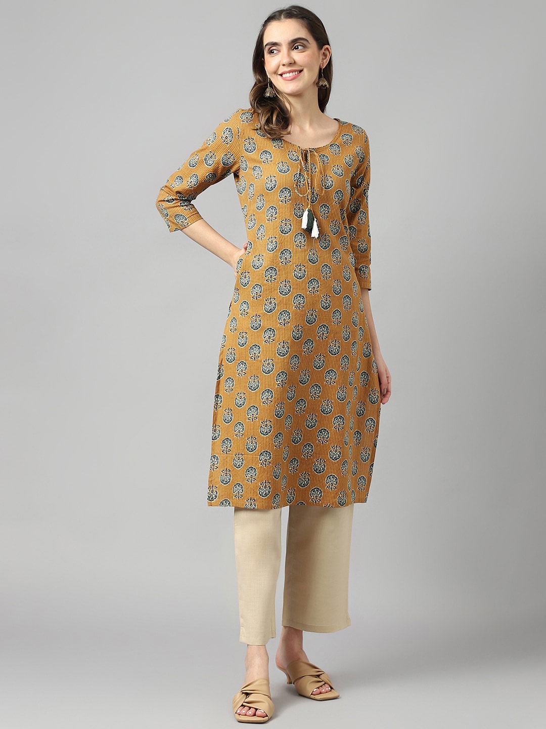 

DECKEDUP Ethnic Motifs Printed Pure Cotton Kurta, Mustard