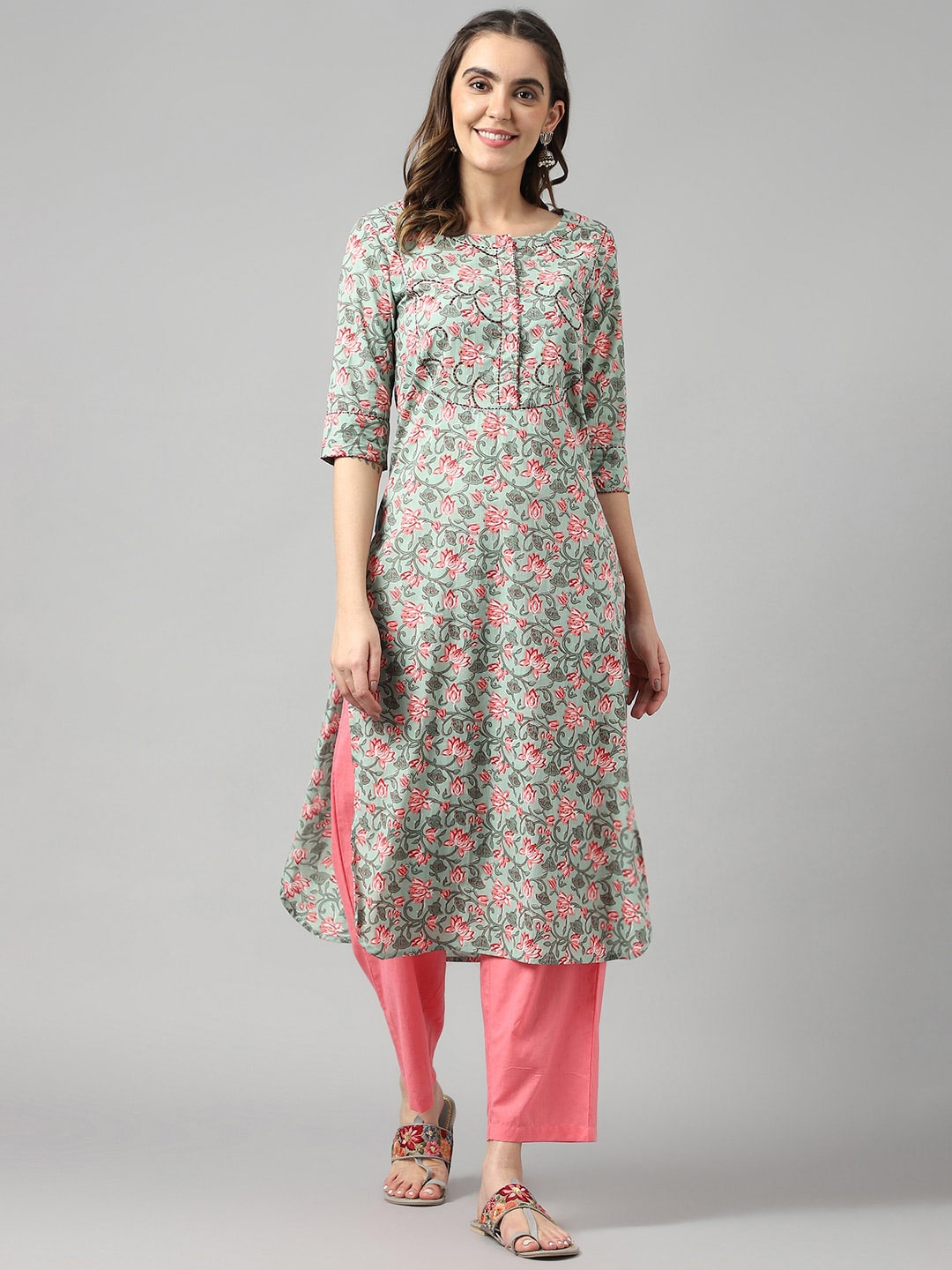 

DECKEDUP Floral Printed Thread Work Straight Kurta, Green