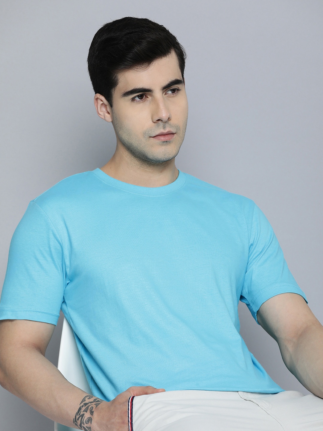 

ether Men Solid T-shirt, Blue