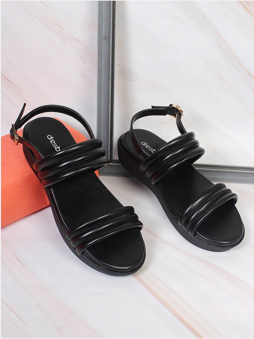 

DressBerry Women Textured Open Toe Flats, Black