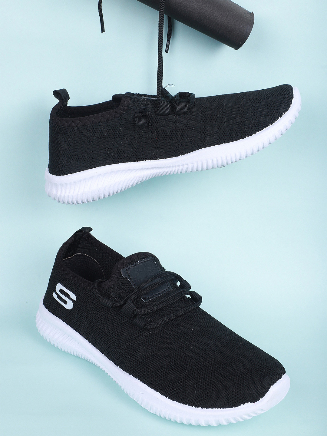 

FABBMATE Women Walking Non-Marking Sports Shoes, Black