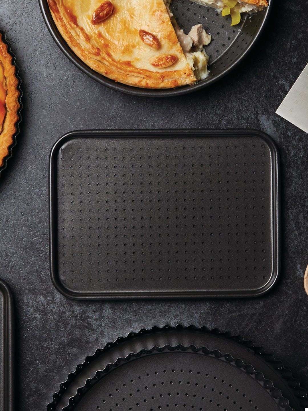 

MasterClass Crusty Bake Black Non-Stick Baking Tray