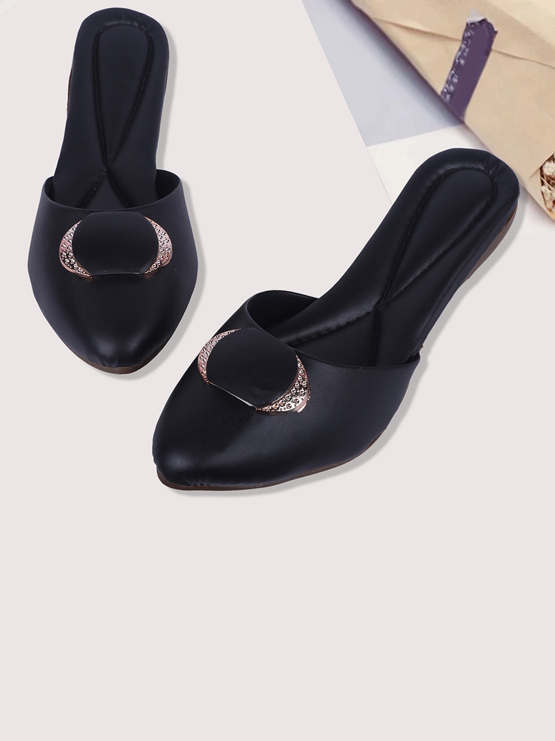 

FABBMATE Women Pointed Toe Embellished Mules, Black