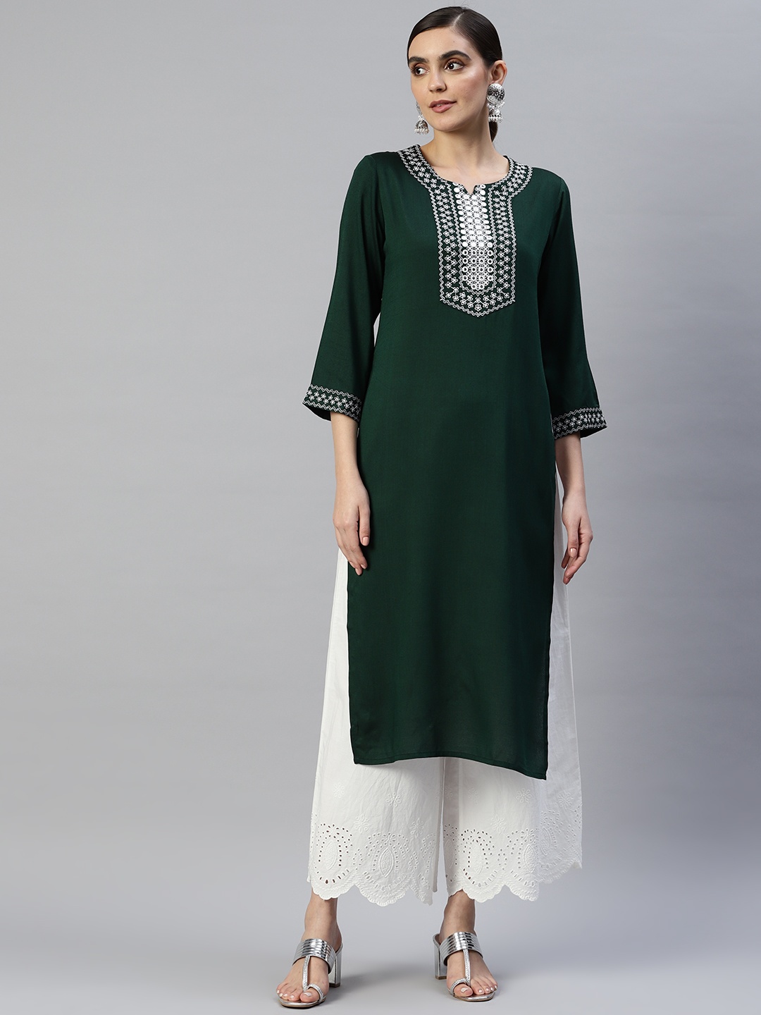 

Popnetic Yoke Design Mirror Work Kurta, Green