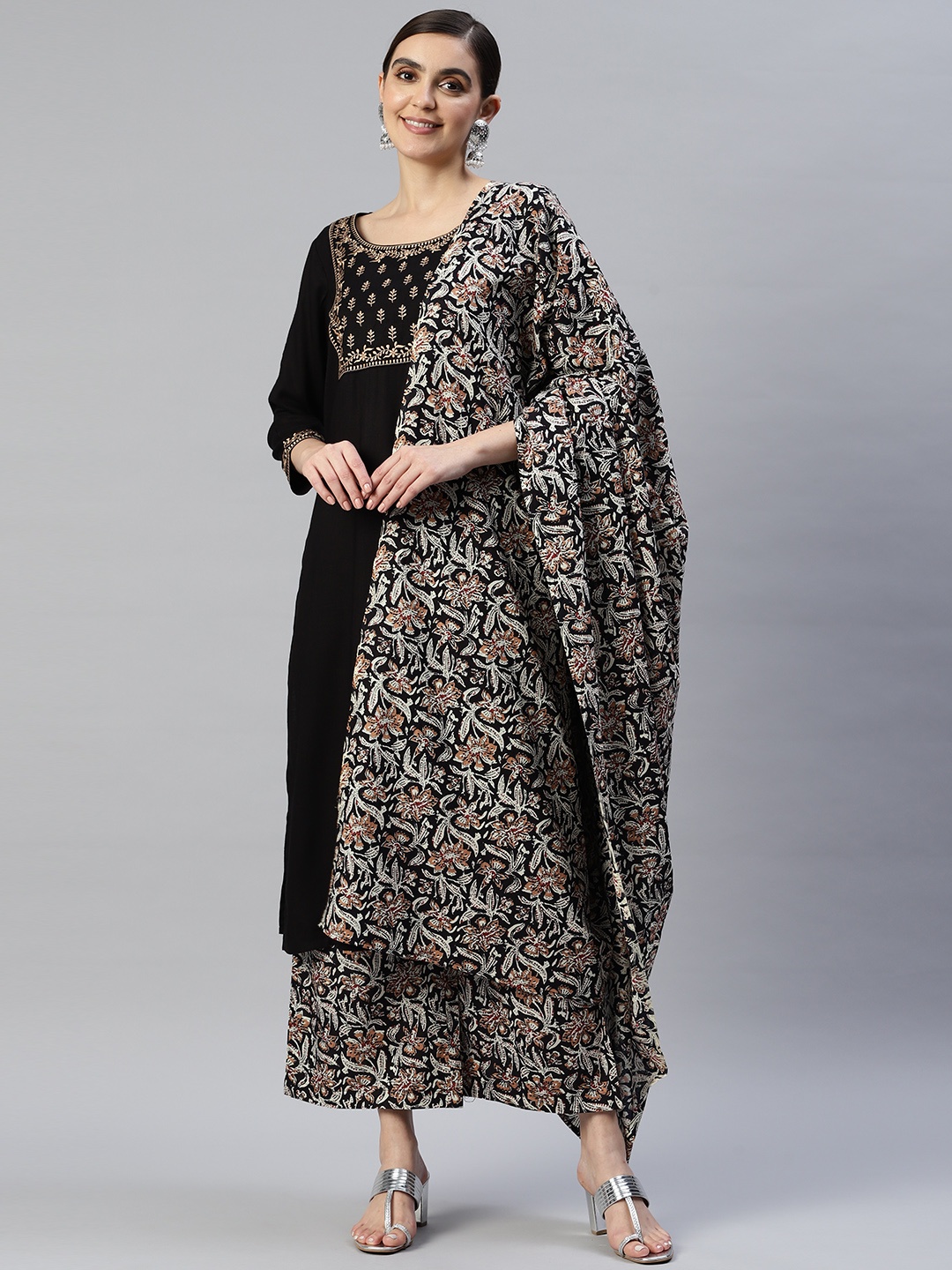 

Popnetic Women Black Floral Yoke Design Kurta with Palazzos & With Dupatta
