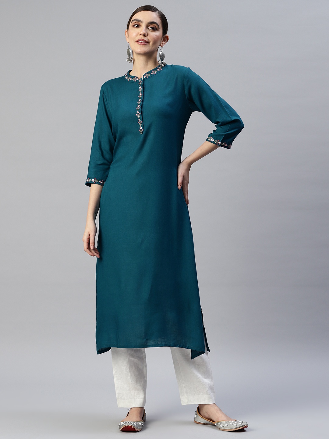 

Popnetic Floral Yoke Design Thread Work Kurta, Teal