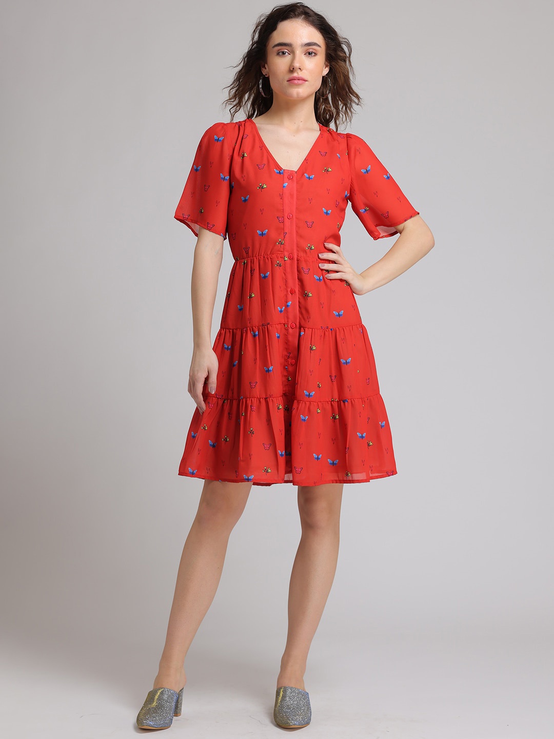 

SHAYE V-Neck Floral Georgette Dress, Red