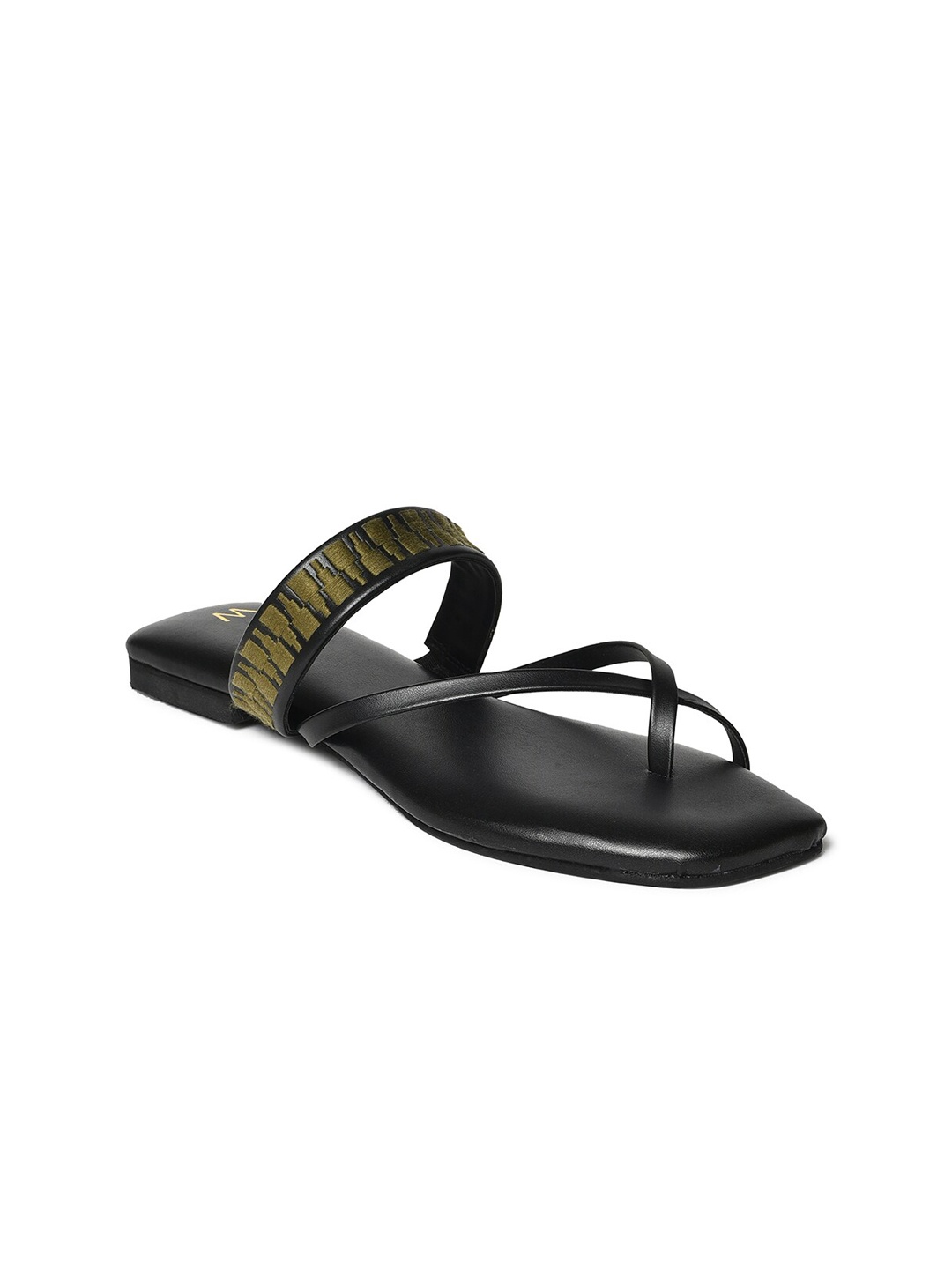 

W Women One Toe Flats, Black