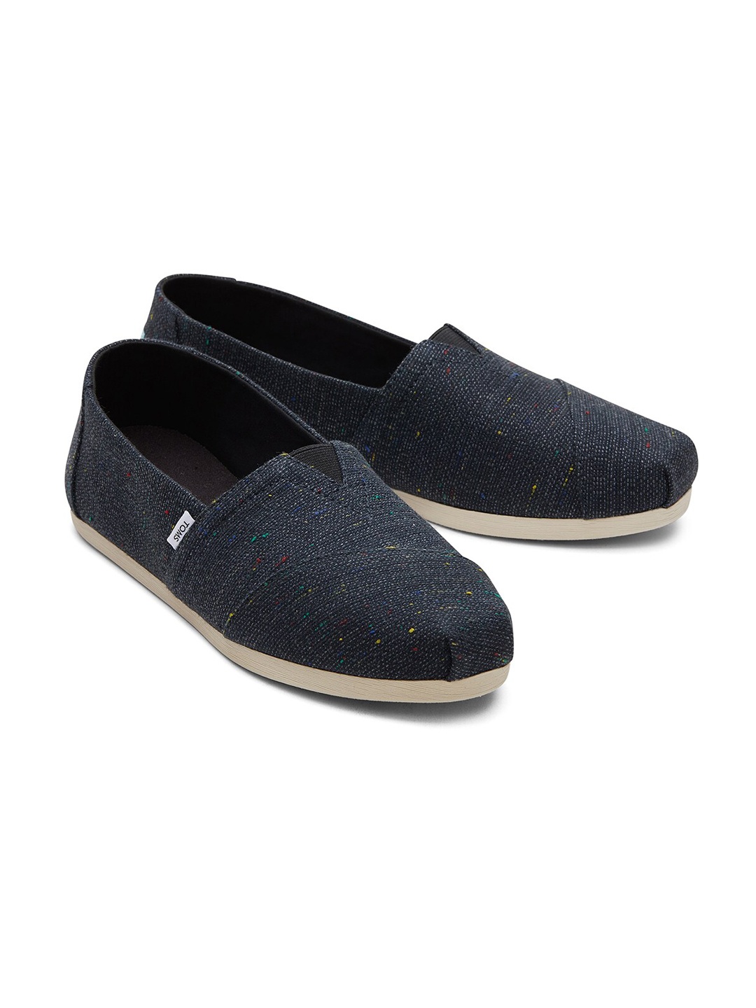 

TOMS Women Lightweight Canvas Slip-on Espadrilles, Black