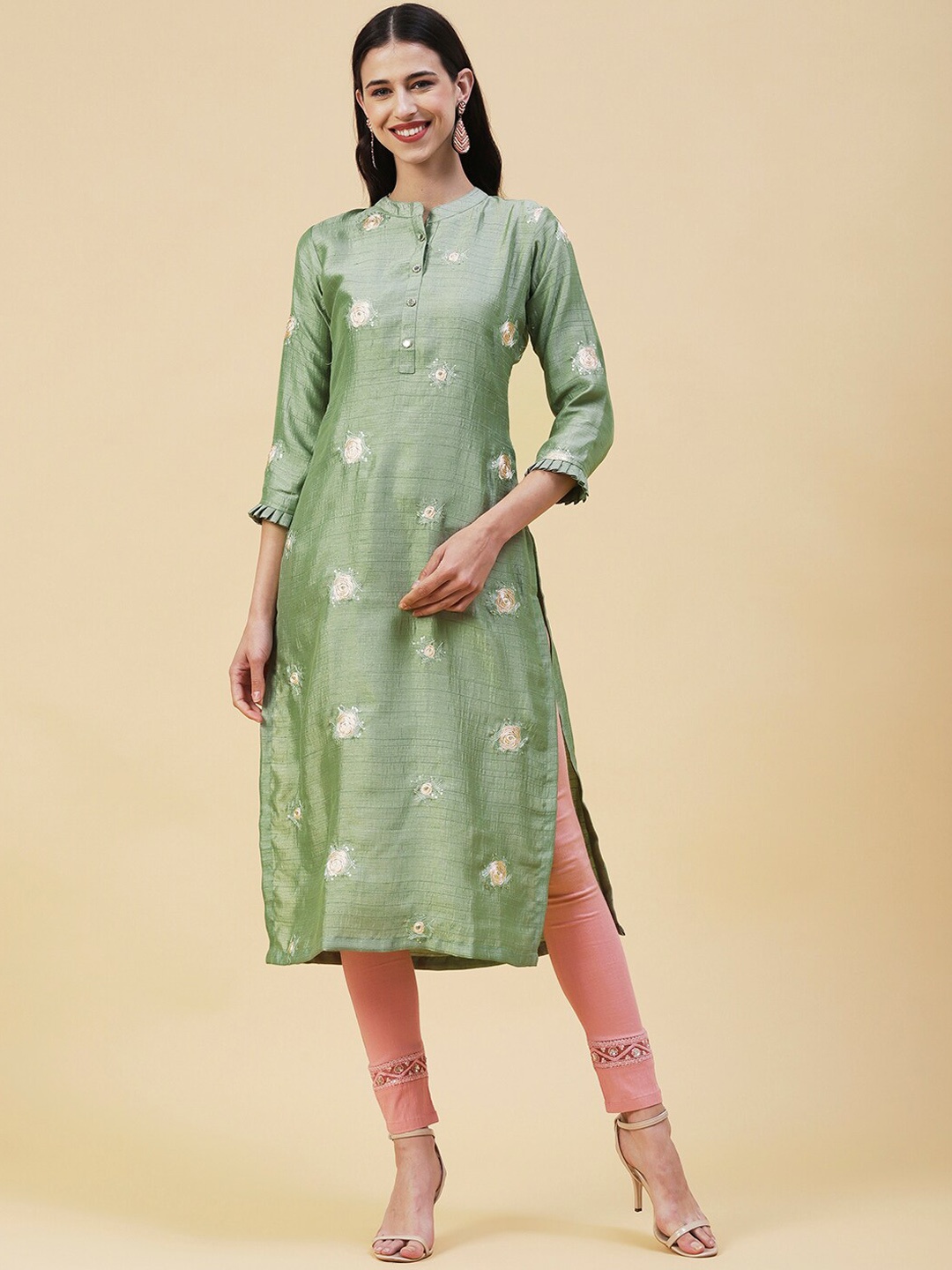 

FASHOR Ethnic Motifs Embroidered Kurta, Green