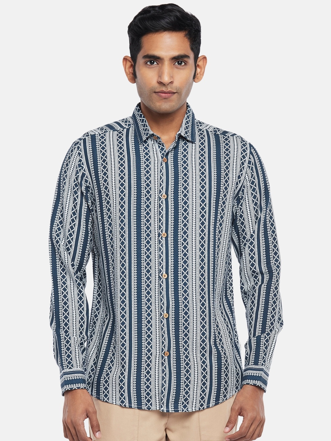 

7 Alt by Pantaloons Long Sleeves Button Cuff Geometric Printed Casual Shirt, Teal