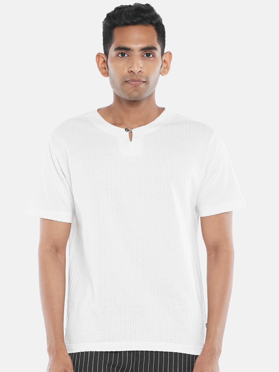 

7 Alt by Pantaloons Self Design Cotton T-shirt, Off white