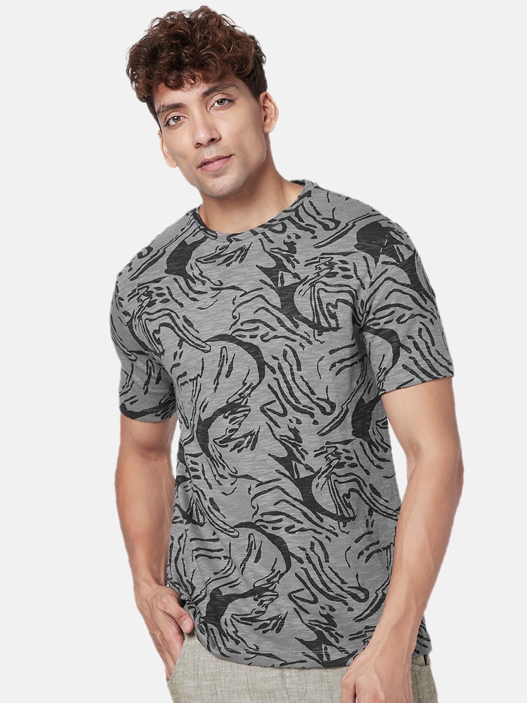 

7 Alt by Pantaloons Abstract Printed Cotton T-shirt, Grey