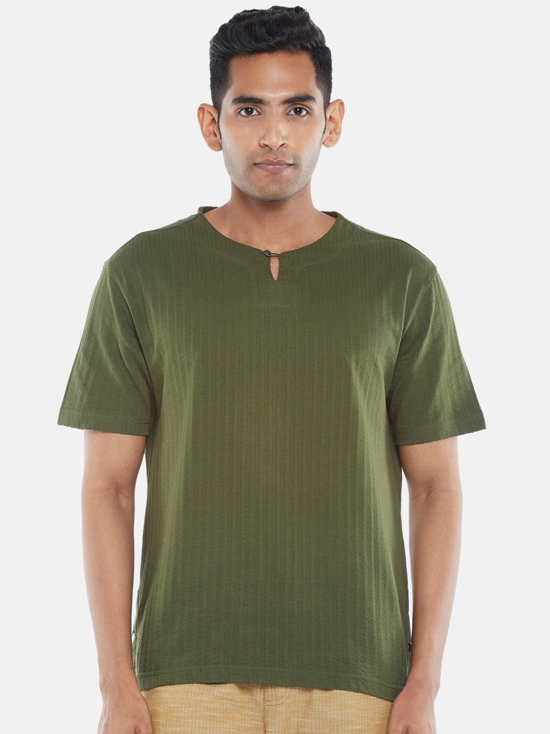 

7 Alt by Pantaloons Round Neck T-shirt, Olive