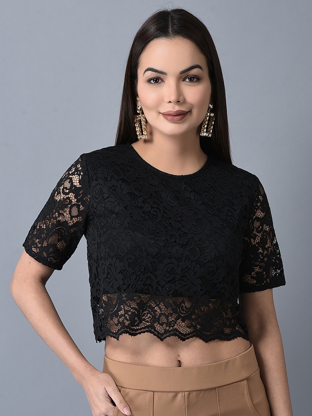 

CANOE Round Neck Self Design Crop Top, Black