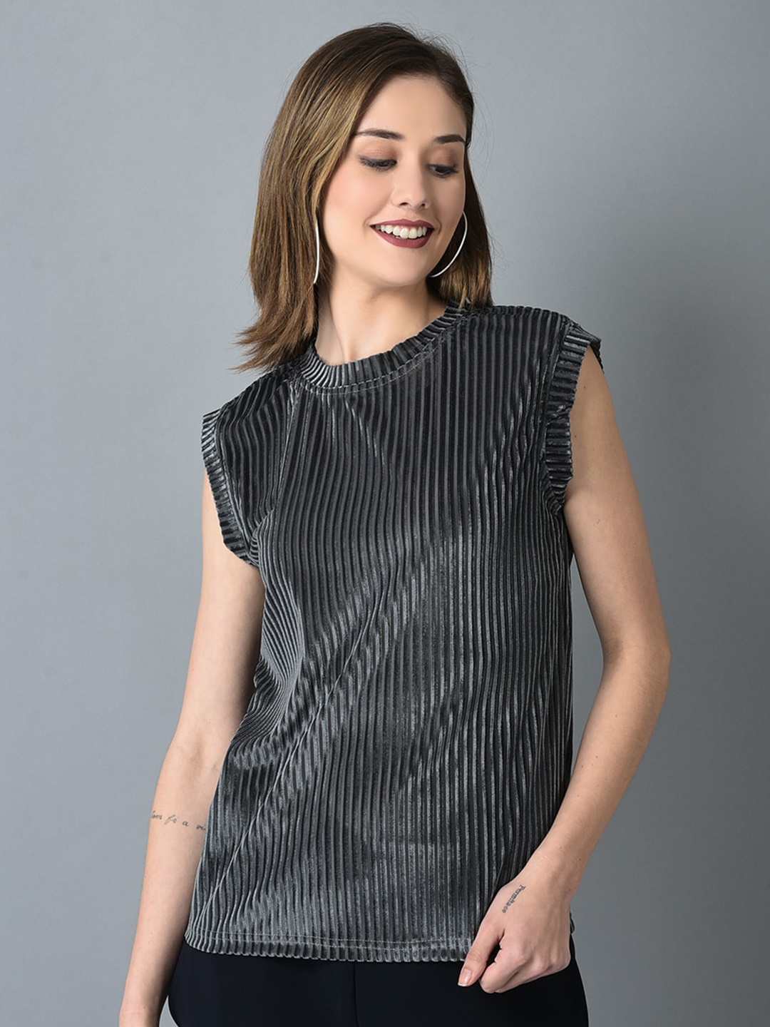 

CANOE Striped Round Neck Extended Sleeves Top, Grey