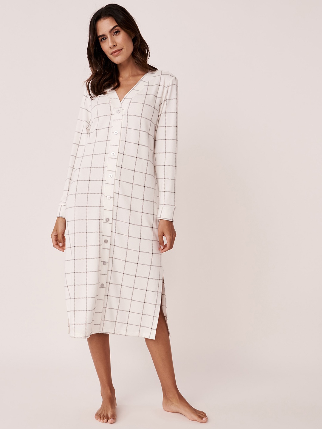 

La Vie en Rose Checks Nightdress, White