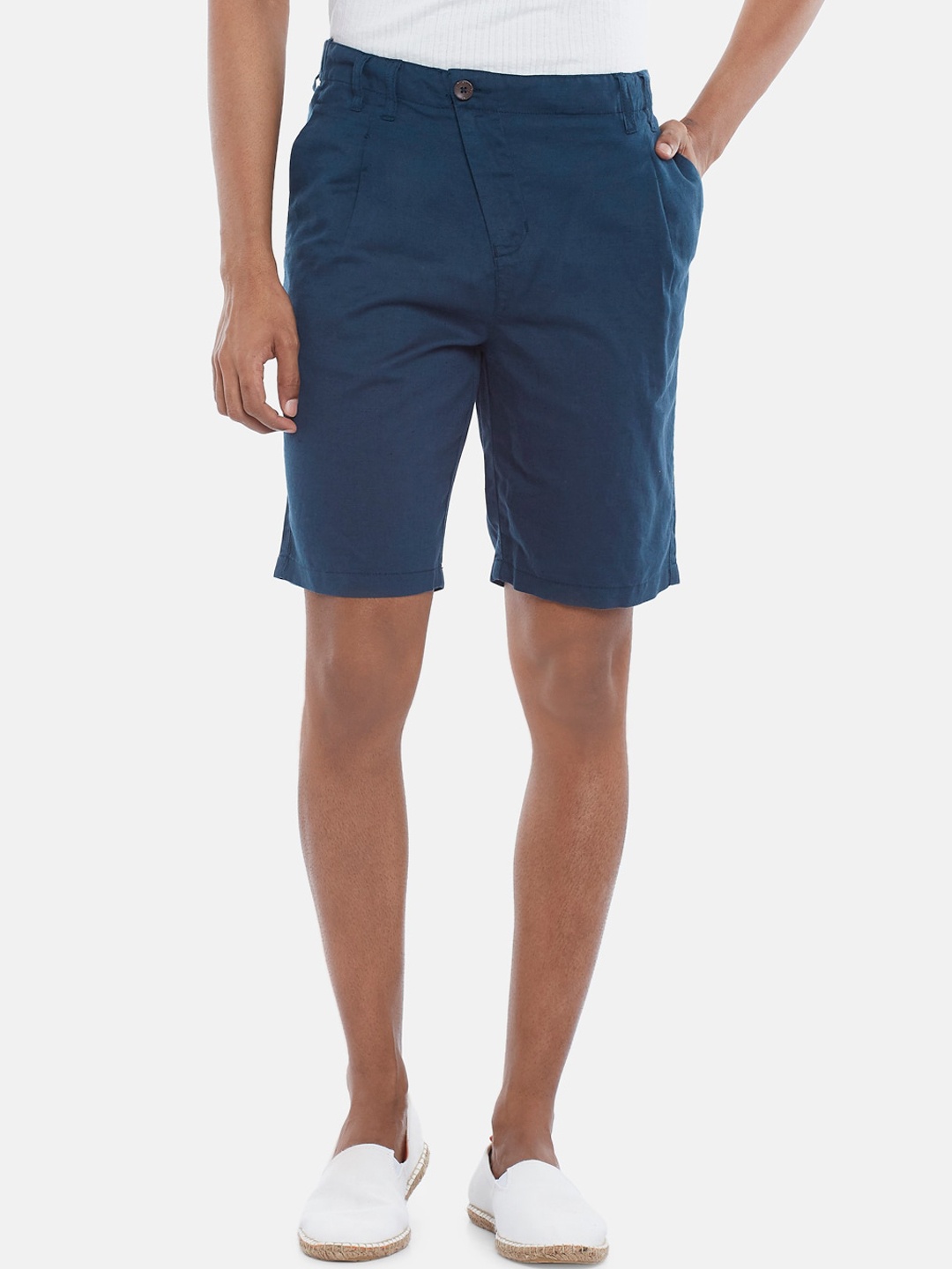 

7 Alt by Pantaloons Men Linen Cotton Slim Fit Chino Shorts, Navy blue