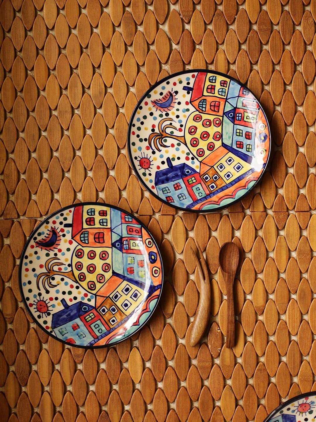 

ExclusiveLane The Hut Couple Beige & Blue 2-Pcs Printed Ceramic Quarter Plates