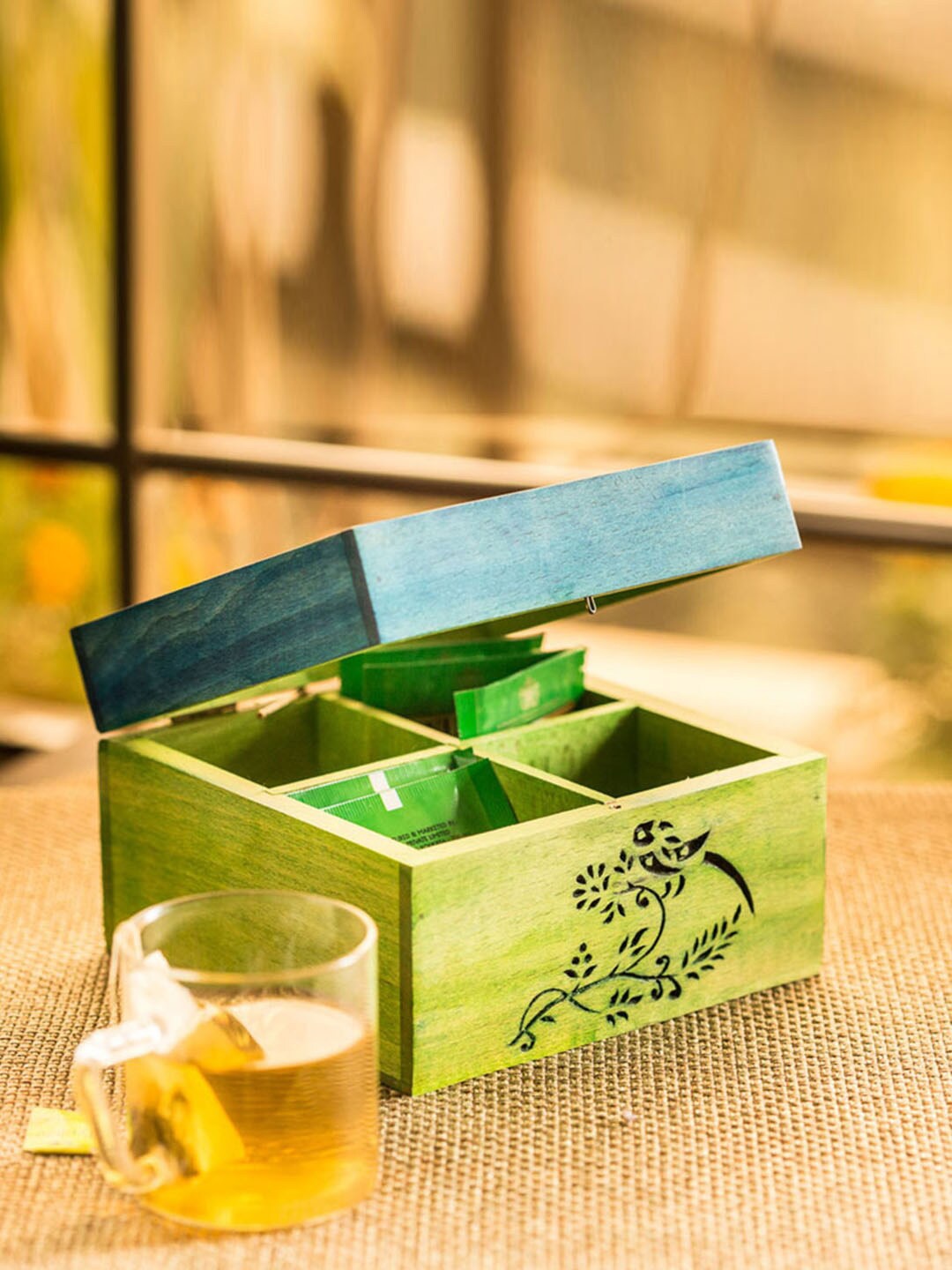 

ExclusiveLane Bird Collection Green & Blue Wooden Tea Box