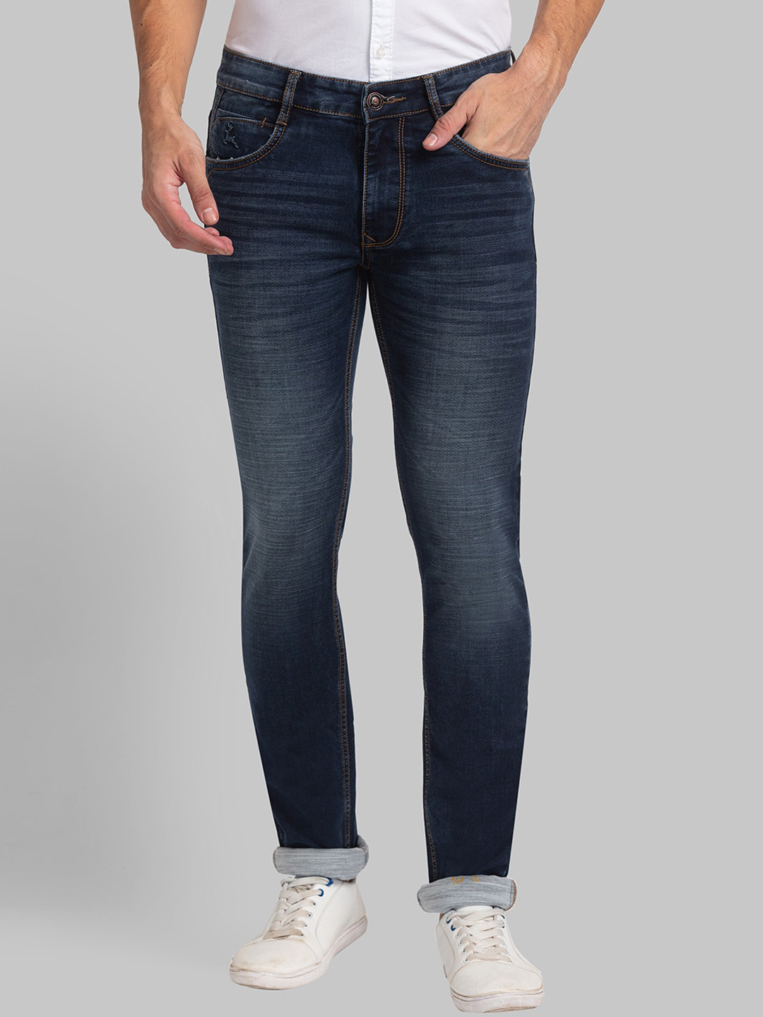 

Parx Men Tapered Fit Light Fade Jeans, Blue