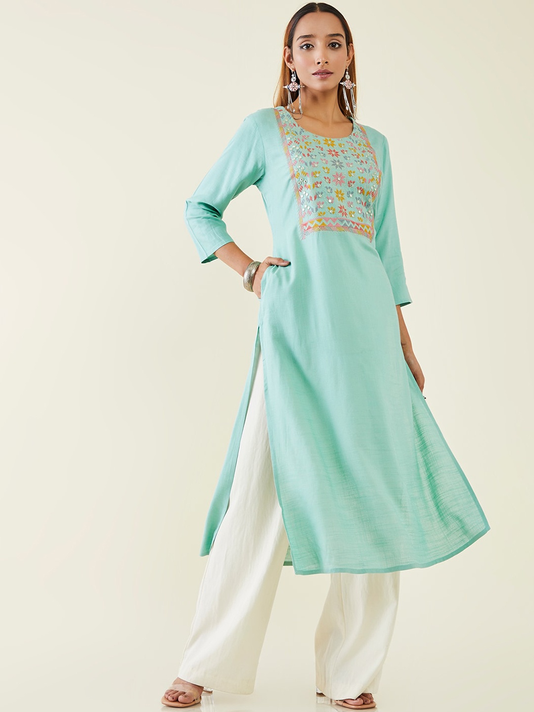 

Soch Floral Embroidered Beads And Stones Detail Kurta, Sea green