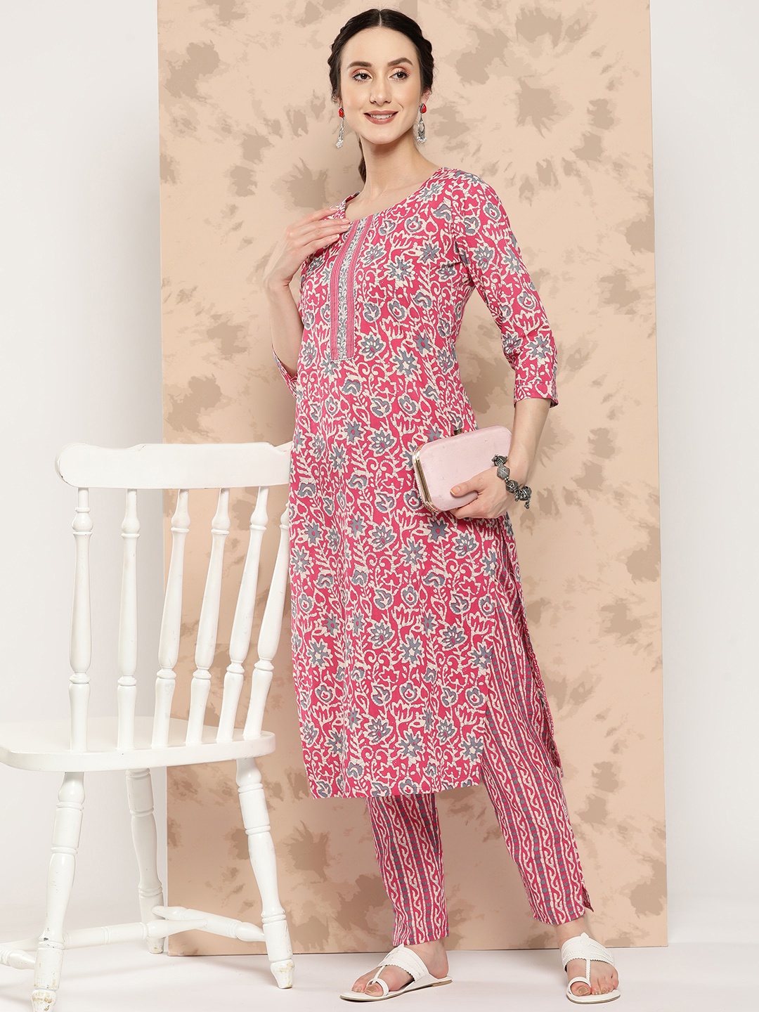 

Yufta Women Pink Ethnic Motifs Printed Regular Pure Cotton Kurta with Trousers