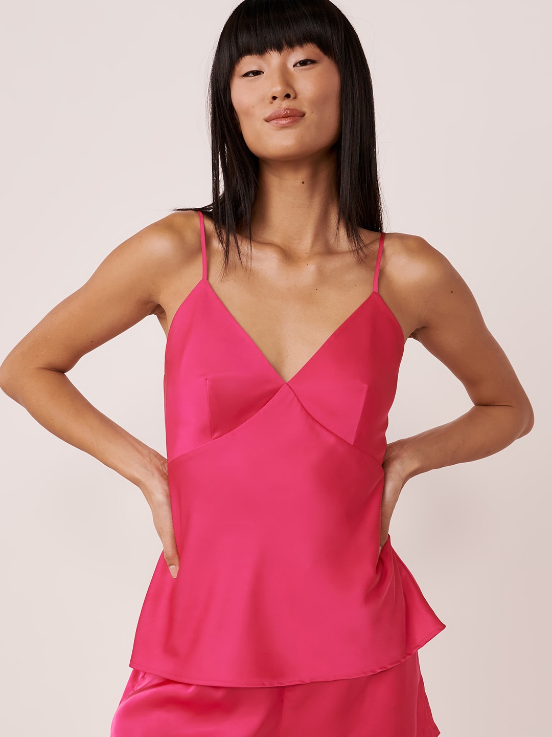 

La Vie en Rose Shoulder Straps Top, Pink