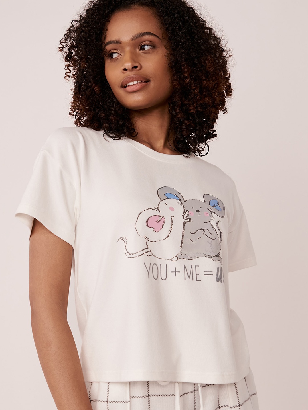 

La Vie en Rose Graphic Printed Top, White