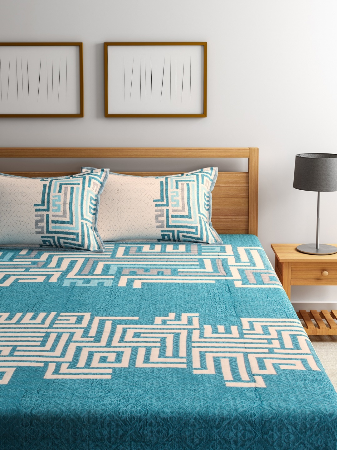 

ROMEE Turquoise Blue Woven Design Polycotton Double Bed Cover with 2 Pillow Covers