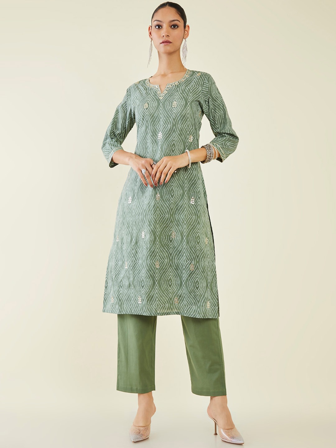 

Soch Bandhani Printed Beads & Stones Pure Cotton Kurta with Trousers, Green