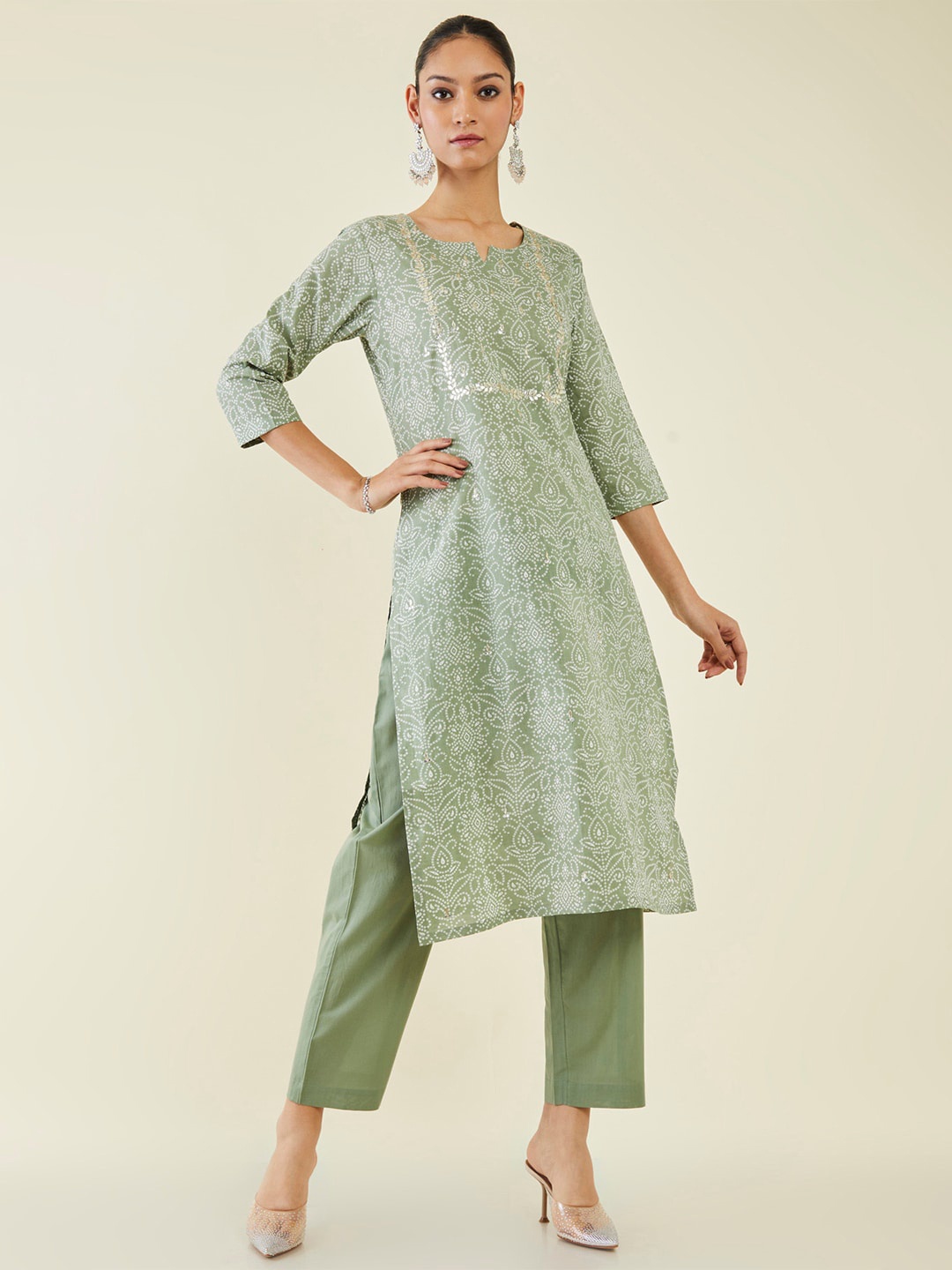 

Soch Bandhani Printed Beads & Stones Pure Cotton Kurta with Trousers, Green
