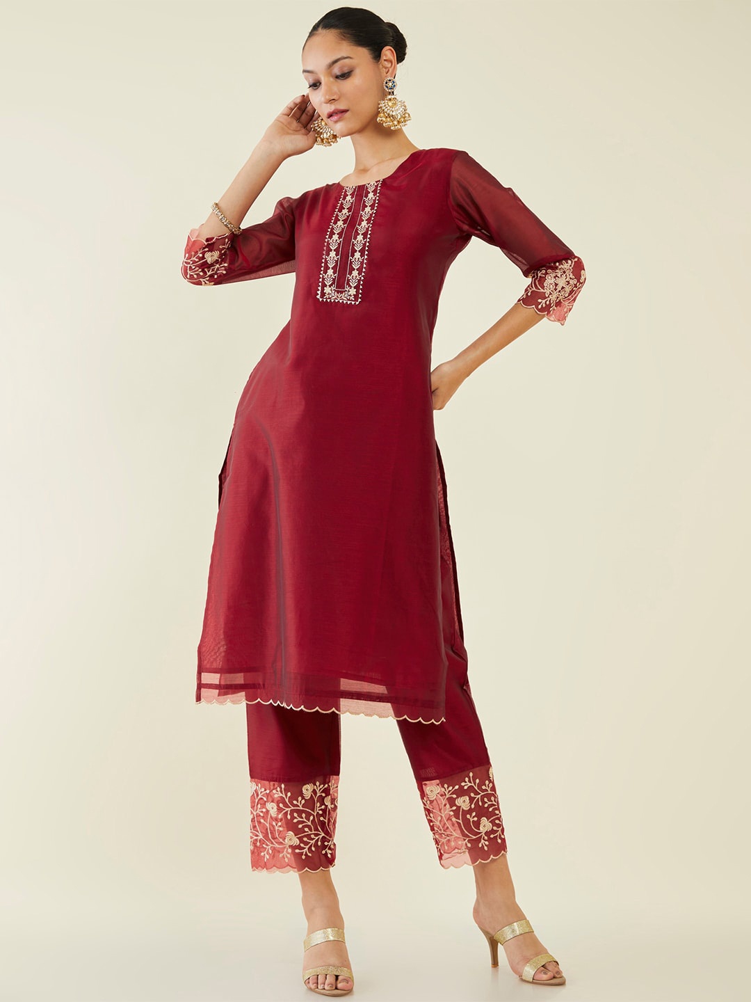 

Soch Floral Embroidered Gotta Patti Kurta with Trousers, Maroon