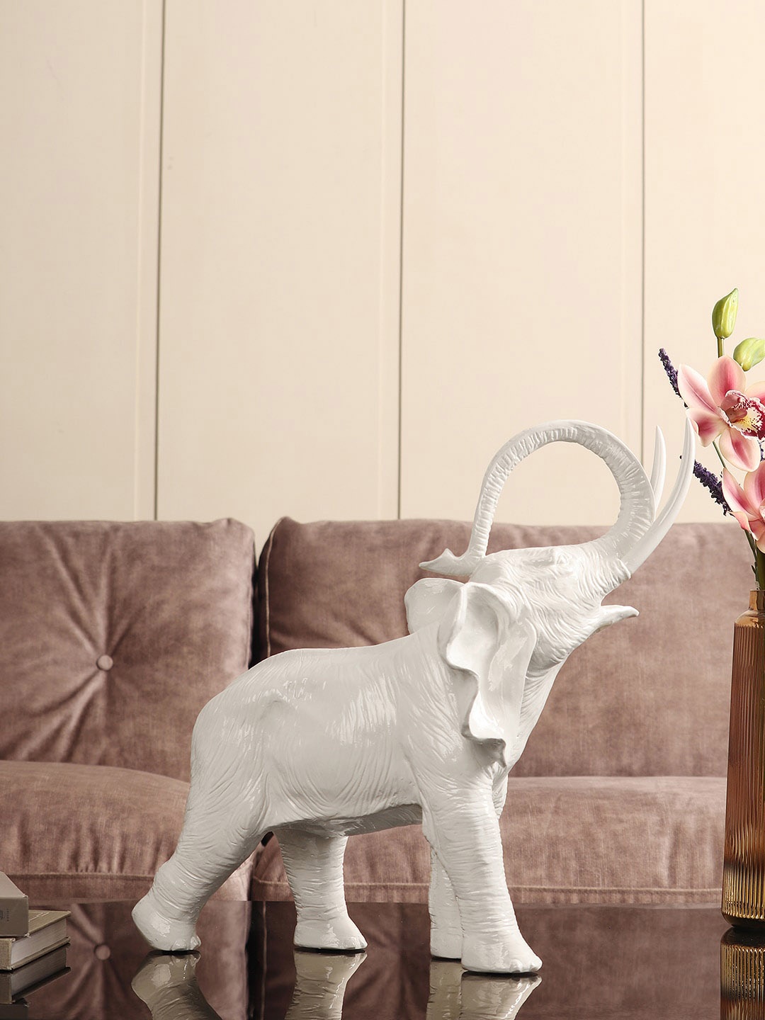

Pure Home and Living White Elephant Figurine Showpieces
