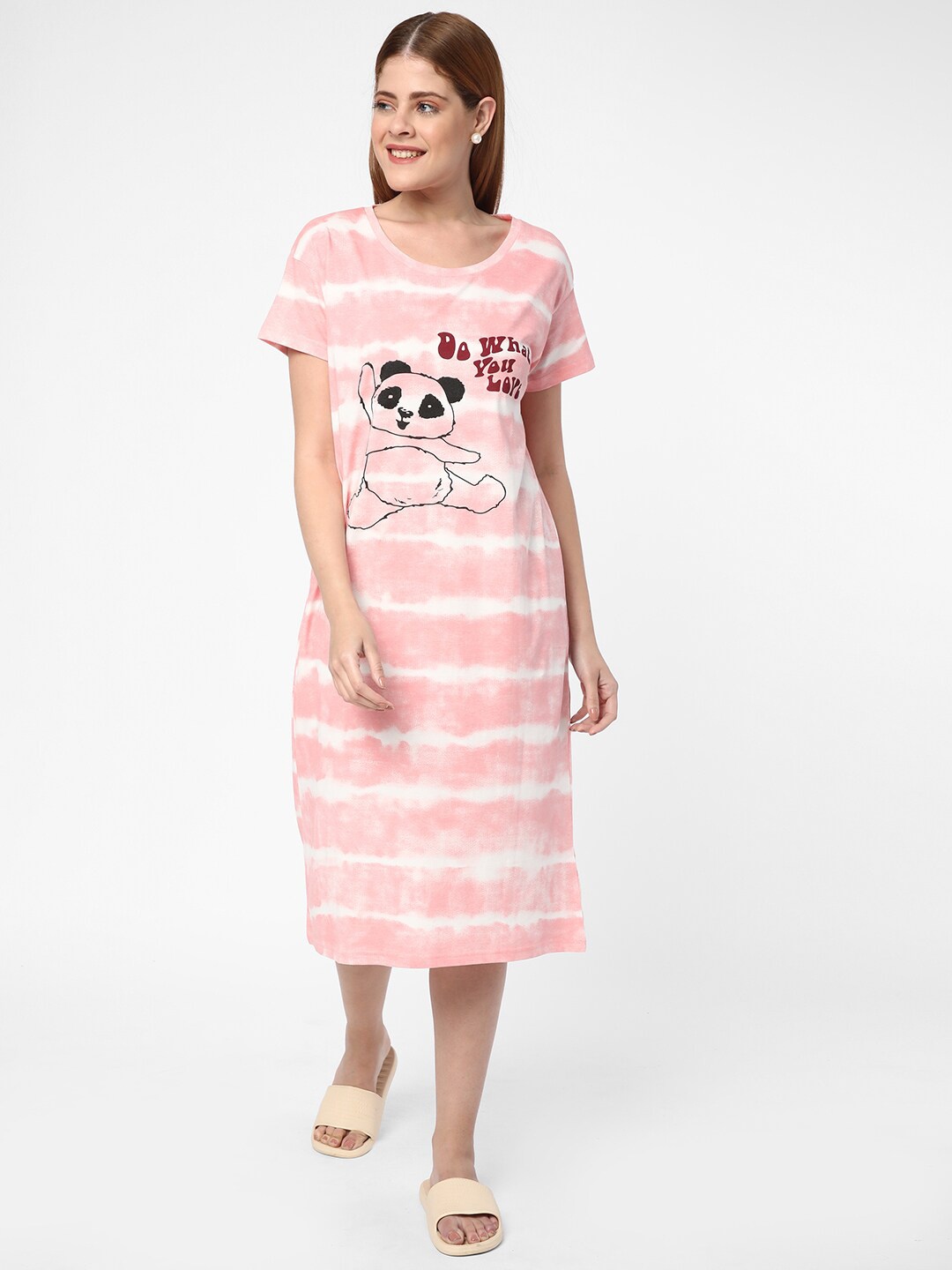 

R&B Graphic Printed Nightdress, Pink