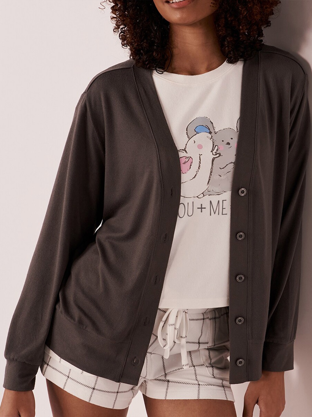 

La Vie en Rose V-Neck Cardigan, Brown