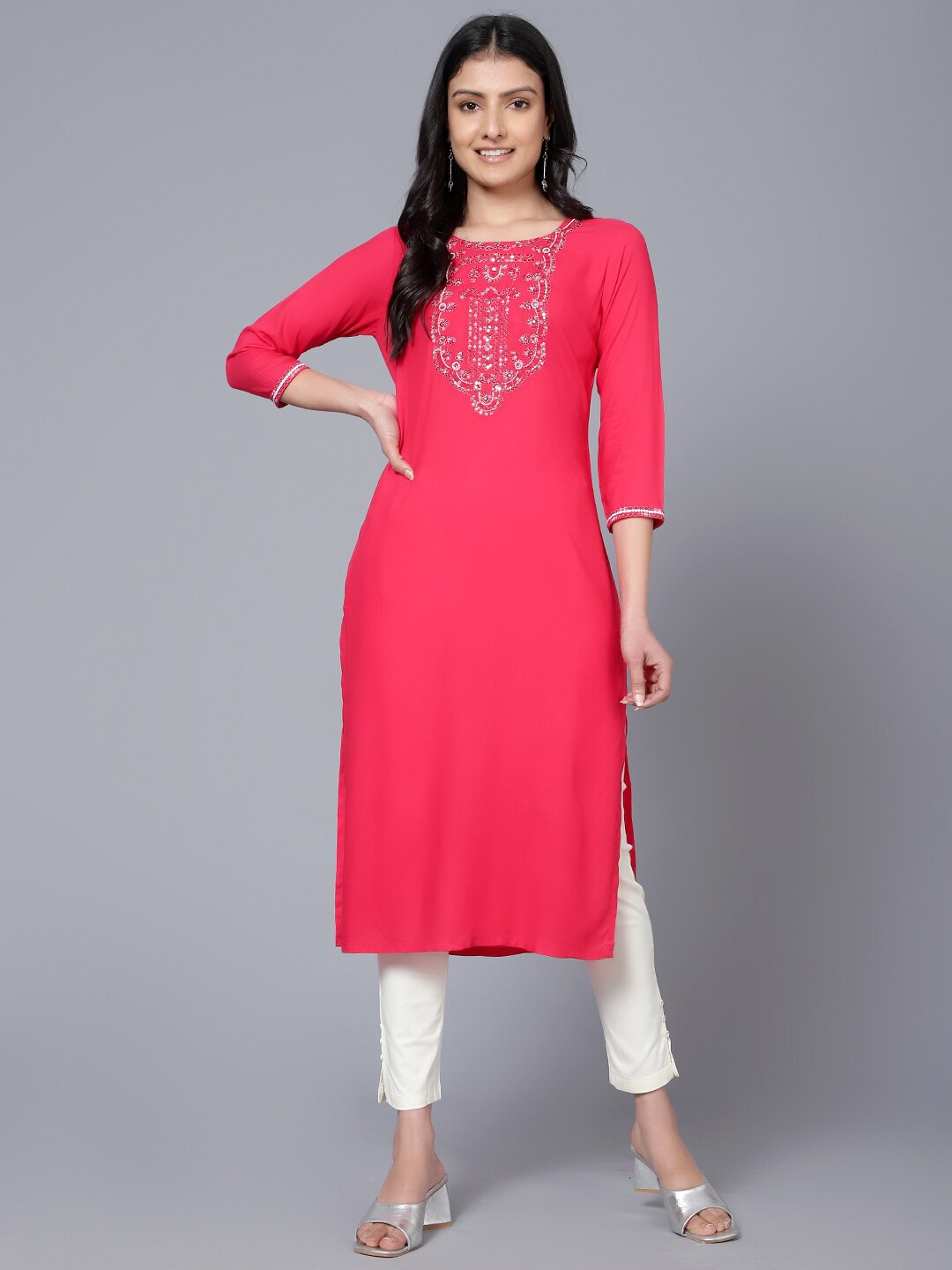 

Bani Women Embroidered Sequinned Kurta, Fuchsia