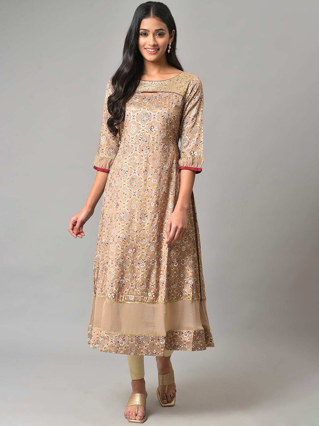 

Aurelia Women Beige Floral Print Viscose A-Line Kurta