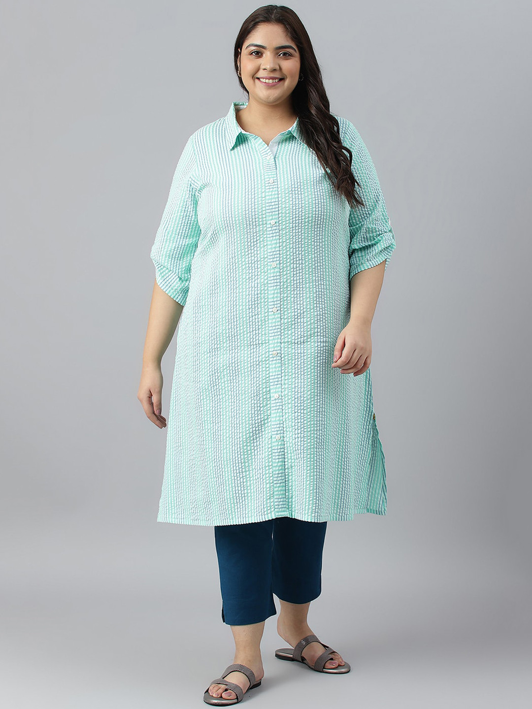 

AURELIA Plus Size Striped Kurta, Green