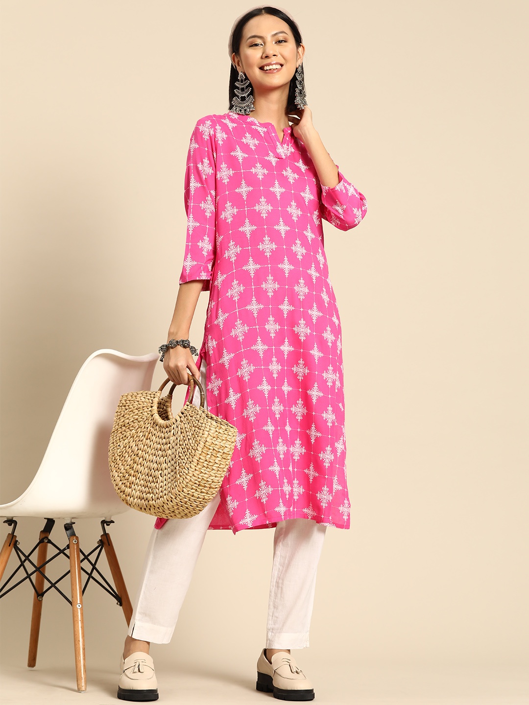 

Sangria Women Ethnic Motifs Printed Kurta, Fuchsia