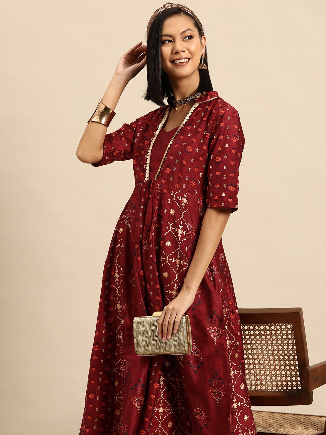 

Sangria Solid Ethnic Co-Ords with Jacket, Maroon