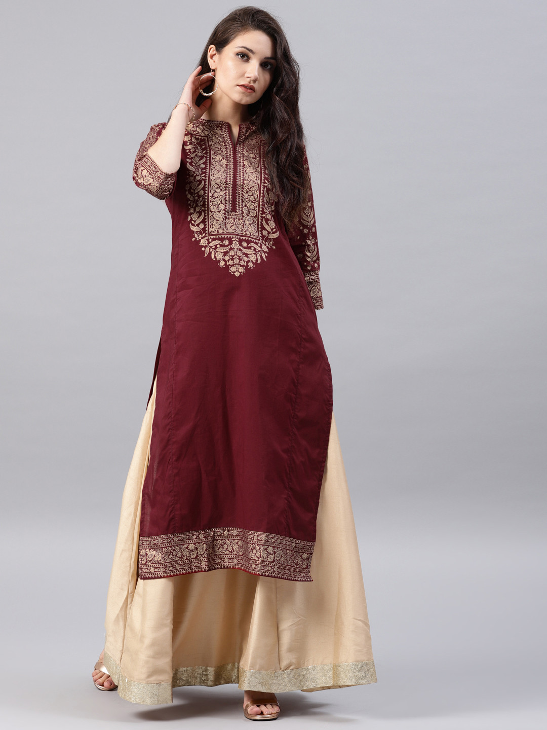 

Vishudh Women Maroon Printed Straight Kurta