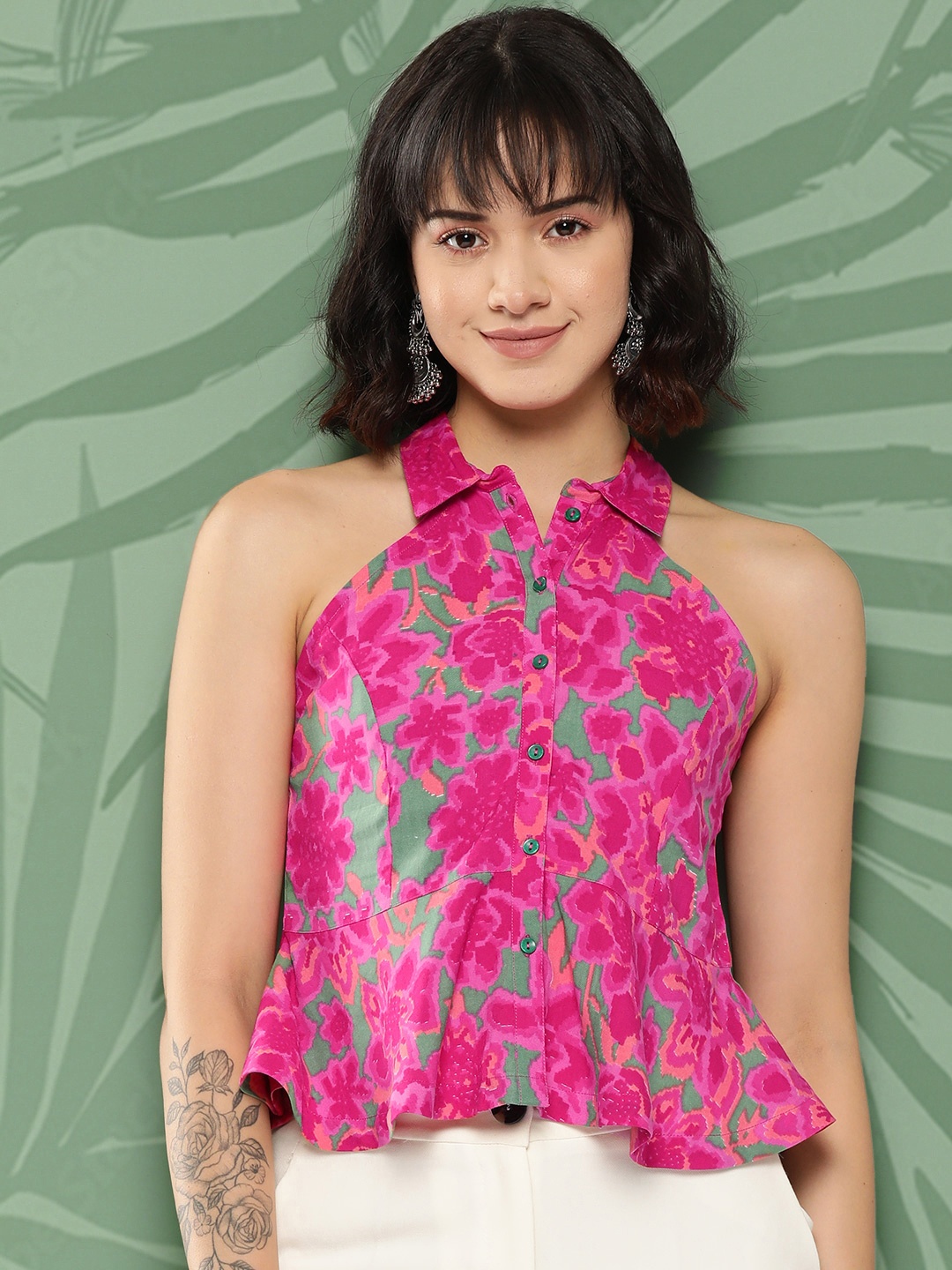 

Sangria Printed Shirt Collar Sleeveless Peplum Fusion Top, Fuchsia