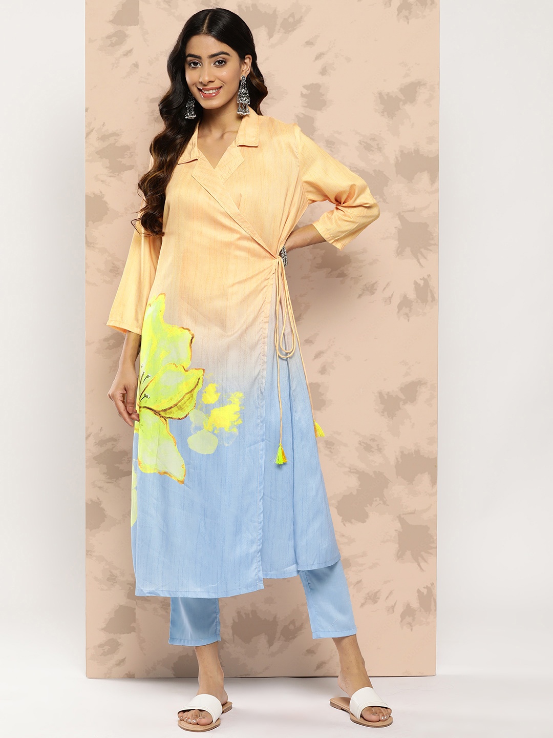 

Sangria Women Floral Dyed Angrakha Kurta with Trousers, Blue