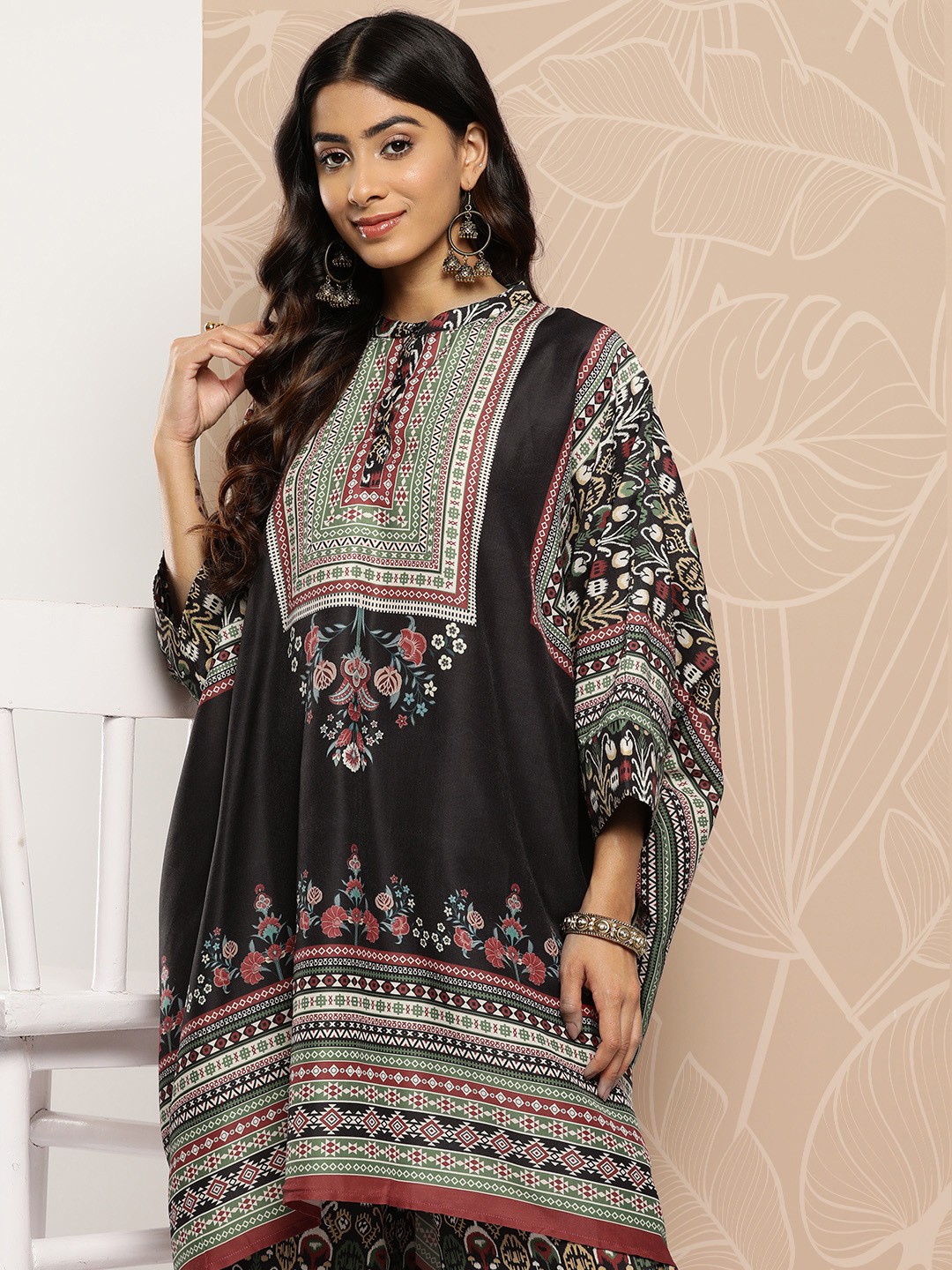 

Sangria Women Ethnic Motifs Printed Oversized Kurta with Palazzos, Black