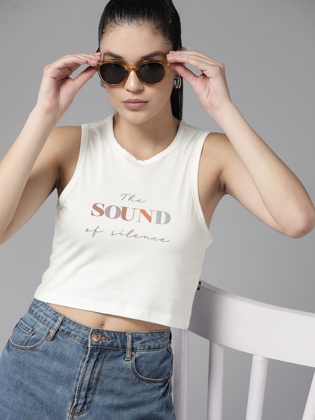 

The Roadster Lifestyle Co. Typography Printed Regular Fit T-shirt, White