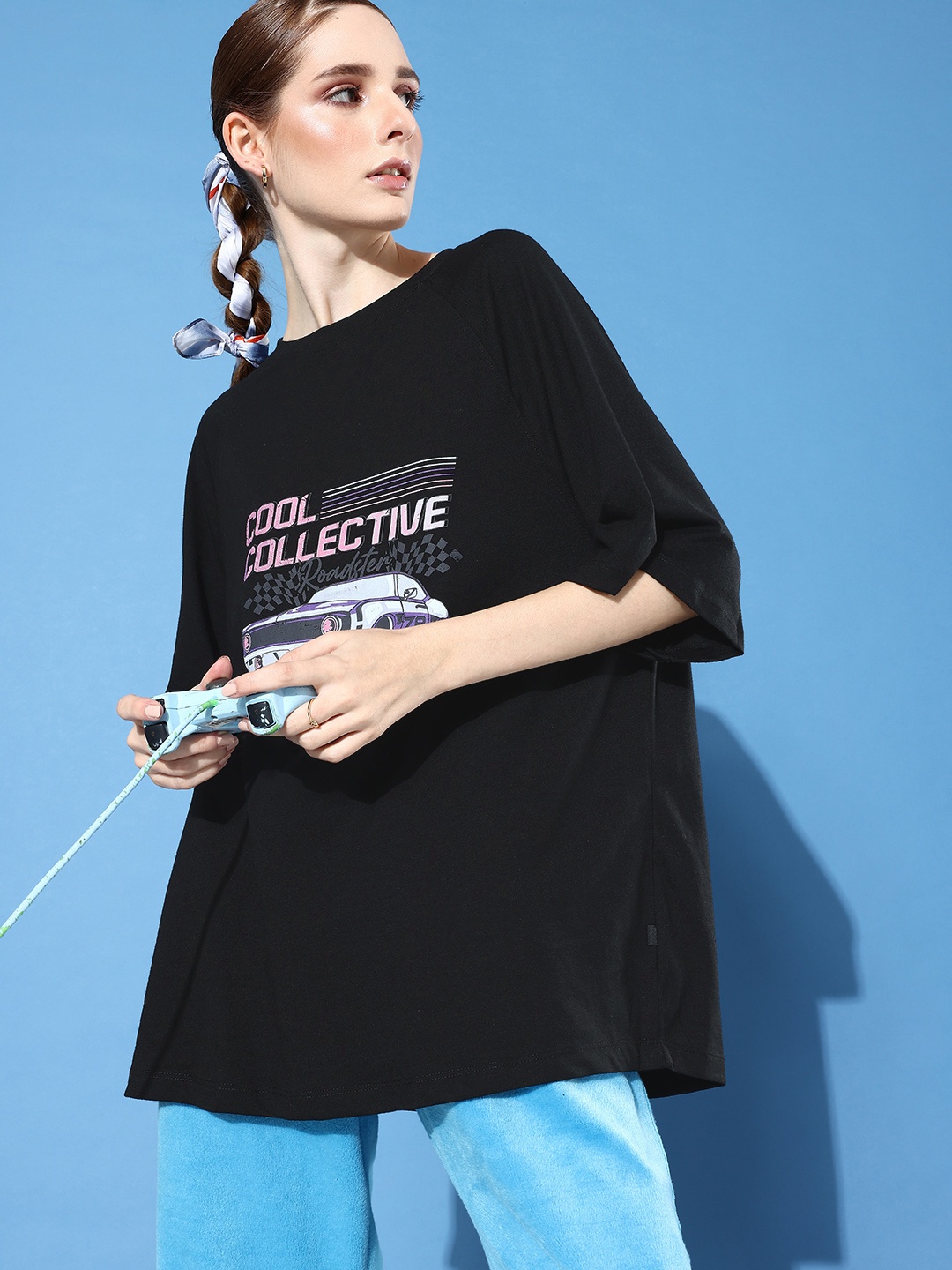 

The Roadster Life Co. Jet Black 90's Hollaback Poster Graphics Printed Oversized T-shirt